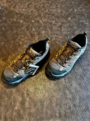 Merrell MOAB 2 GTX Gore-Tex Boots w/Soles- Earth - US Size 11 - Brand New w/ box