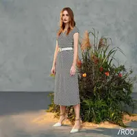 在飛比找momo購物網優惠-【iROO】斜紋對條嫘縈洋裝