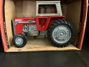 Vintage ERTL Massey Ferguson MF 590 Tractor 1/16 In Box