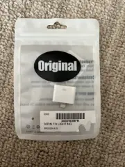 Apple Lighting to 30 Pin Adapter