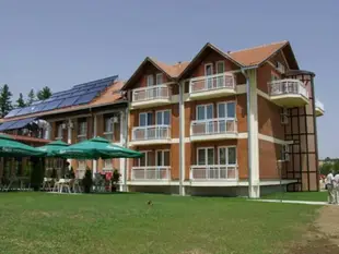 Hotel Ravni Gaj