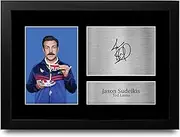 HWC Trading FR A4 Jason Sudeikis Ted Lasso Gifts Printed Signed Autograph Picture for TV Show Fans - A4 Framed