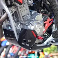 在飛比找蝦皮購物優惠-預購 CRF300 8MM STORM下護板 ABS 塑膠 