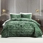 AJOCCI Velvet Quilt, Emerald Green Bedding Comforter Sets, Soft Plush Queen Comforter Set, Luxury Queen Bedspread, Machine Washable Coverlet,All-Season 3 Pieces
