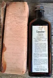 Vintage Hicks Liquid Capudine Chemical Co Apothecary Bottle ~ Not 4 Use Original