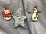 SNOWMEN HANGING CHRISTMAS ORNAMENTS - RED, WHITE, CLEAR - SET OF 3 - NEW