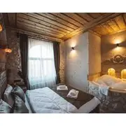Alin Stone House