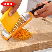 在飛比找PChome24h購物優惠-OXO 好好握粗絲刨絲器