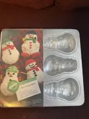 Wilton Mini Snowmen Tin 1992. New Factory Sealed