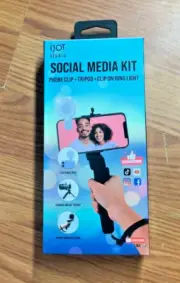 IJOY MediaKit StudioSocial-PhoneClip+ClipOnRingLight+Tripod-Charging Cable...