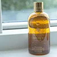 在飛比找PChome24h購物優惠-Molton Brown 英國男仕精品，佛手柑黃金沐浴露