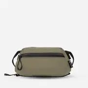 Wandrd Tech Bag Medium - Yuma Tan