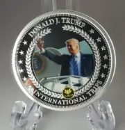 Donald Trump Collectible Coin Proof Colorized United States Of America 2017