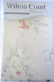 Wilton Court Botanical Floral OVAL Tablecloth Multi Colored 60"x84" NEW