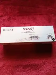 Bocca 3 in 1 mch heating floating ionic straightener brush