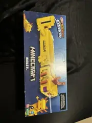 Nerf Super Soaker MINECRAFT WATER BLASTER - AXOLOTL Mob Design - NEW SEALED!