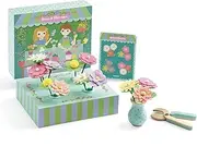 Djeco DJ05501 Rose & Florian Role-Play Flower Shop
