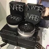 在飛比找蝦皮購物優惠-nars 蜜粉 NRAS裸光蜜粉餅 裸光蜜粉 NARS散粉 