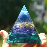 Handmade Orgone Pyramid Amethyst Malachite Crystal Healing Orgonite 60mm
