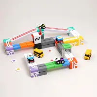 在飛比找momo購物網優惠-【Qbi 益智軌道磁吸玩具】寶寶奇趣軌道組(STEAM玩具/