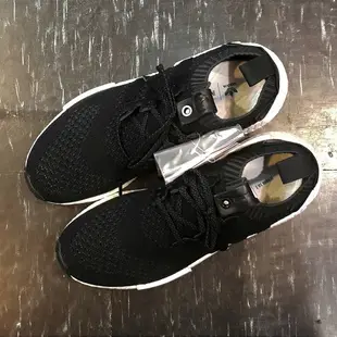 adidas Consortium SNEAKER EXCHANGE - INVINCIBLE x A Ma Maniere NMD_R2 S.E. 三方聯名 黑色 黑白 CM7879