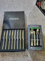 Lot Of 2 Oneida 20 Piece Stainless Flatware Service For4 & 8 Oneida Steak Knives