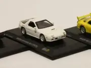 K07057A3B KYOSHO 1:64 Initial D MAZDA Savanna RX-7 (FC3S) model car