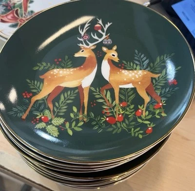 Williams Sonoma Christmas Forest deer Appetizer Plates Set of 4 New wo box
