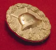 GERMAN WWI IMPERIAL WOUND BADGE - FIRST CLASS - GOLD - REPRODUCTION