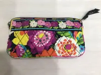 在飛比找Yahoo!奇摩拍賣優惠-美國品牌Vera Bradley 化妝包 外出手拿包