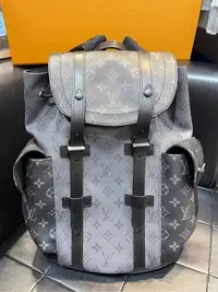 在飛比找Yahoo!奇摩拍賣優惠-【EZ兔購】正品  LOUIS VUITTON LV Chr