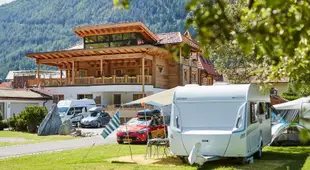 Camping Dreilandereck Blockhutten & Apartments