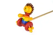 Kaper Kidz Wooden Push Along Lion Toy | Animal-Themed Push Toy for Toddlers