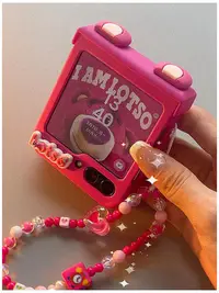 在飛比找Yahoo奇摩拍賣-7-11運費0元優惠優惠-三星手機殼 玫紅色適用于三星zflip5手機殼卡通立體草莓熊