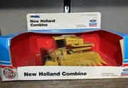 Ertl New Holland Combine 1/64 Diecast Farm Toy New In Box