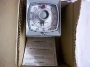 Industrial Timer Model GP .60- second Timer 220 V 60 Cyl New old Stock