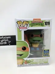 Funko Pop TMNT Michelangelo Sufboard turtles SDCC shared sticker with protector