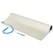 StarTech.com 23x47in Anti Static Mat, ESD Mat for Electronics Repair on Table or Desk, Flexible Work Pad, Detachable Grounding W