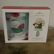 Hallmark Keepsake Snow Buddies Miniature Tree Topper & Skirt Set