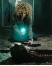 MICHELLE HURD SIGNED ASH VS EVIL DEAD PHOTO (1)