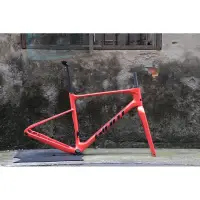 在飛比找蝦皮購物優惠-GIANT REVOLT ADV DISC GRAVEL碳纖