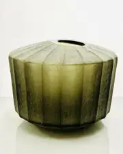 BIDKhome Vase Wide Vertical Flat Cut Stone