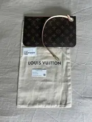 New Authentic Louis Vuitton Monogram Neverfull MM Pochette/Clutch Cerise (red)