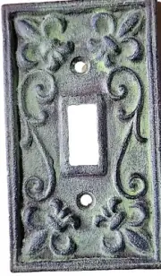 Cast Iron Single Toggle Light Switch Plate Cover Fleur De Lis Green Brown Vtg