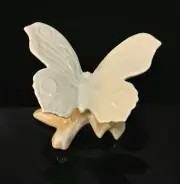 9942995-ds Porcelain Figurine Wagner&Apel Butterfly White 9x7x6cm