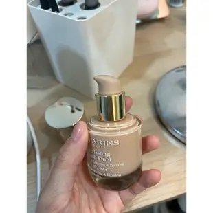 Clarins 克蘭詩 超持久逆時光粉底乳