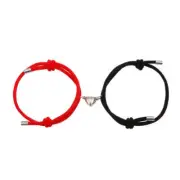 Bracelets Magnetic Hearts – The connection between two hearts, always joined by