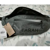 在飛比找蝦皮購物優惠-英國 小眾品牌 FARAH 淺灰色 斜背包/腰包