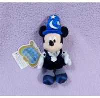 在飛比找Yahoo!奇摩拍賣優惠-全新 日本迪士尼樂園 米奇魔法師吊飾 米奇魔術師吊飾 魔法米