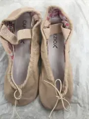 CAPEZIO Daisy #205C GIRLS BPink Full Sole elas Ballet 10N